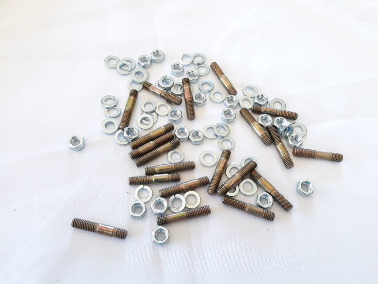 FIAT 128 X1/9 RITMO UNO TURBO PUNTO GT TIPO OIL SUMP PAN STUDS KIT