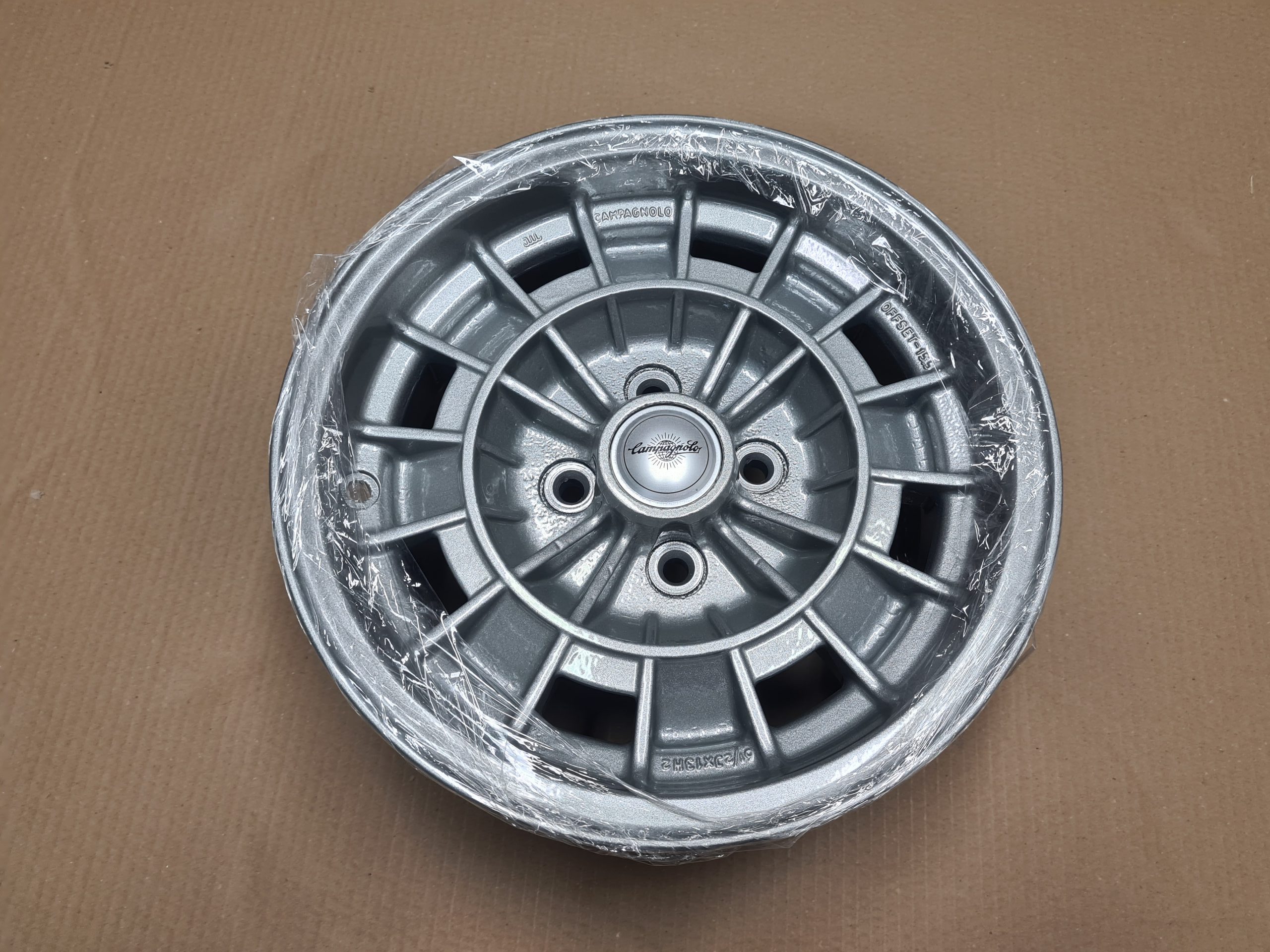 CAMPAGNOLO ABARTH MAGNESIUM WHEELS 6.5x13 ABARTH 850 1000 TC OT FIAT 127 128 600 850 (2)