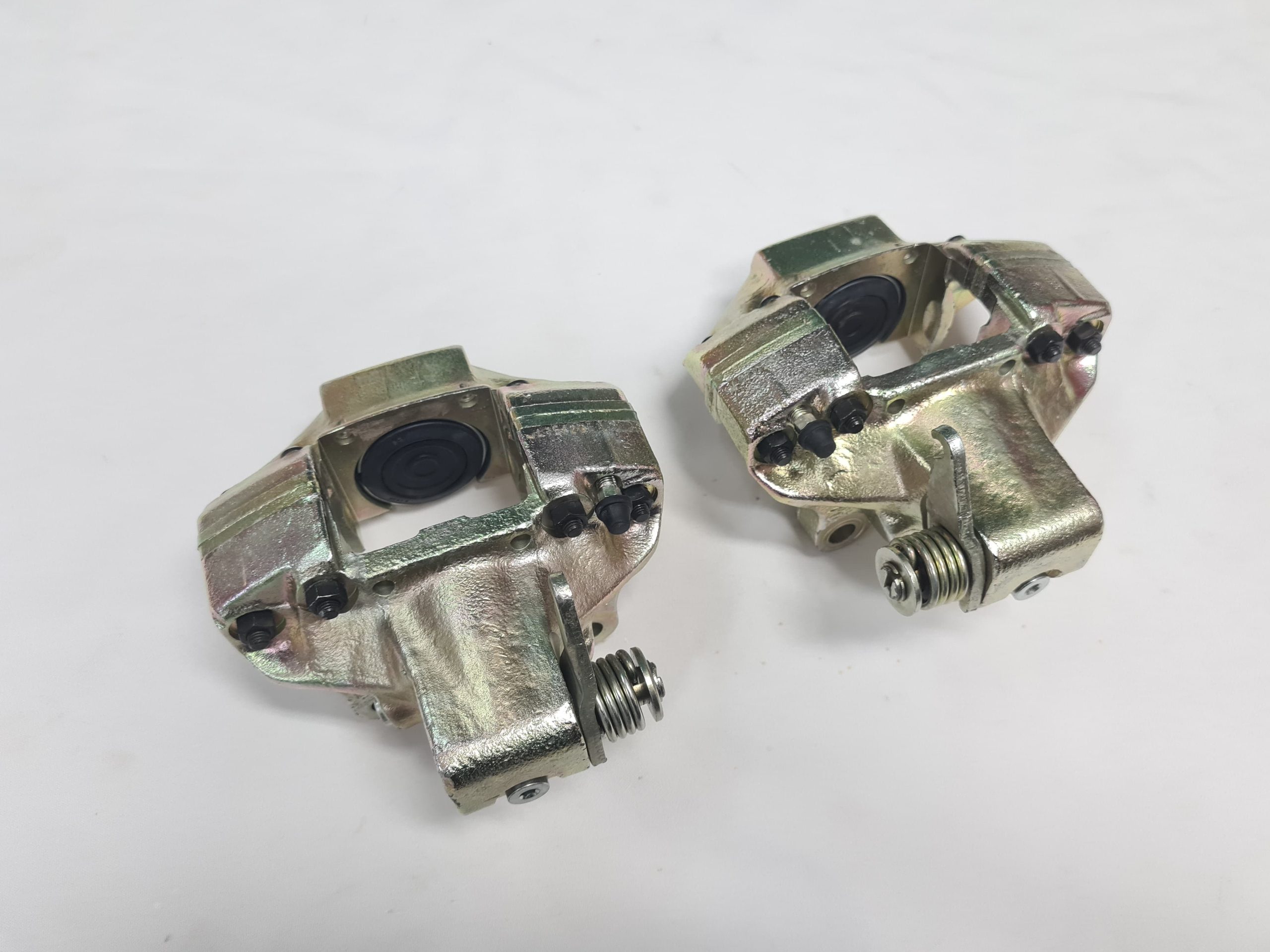 FERRARI 208 TURBO DINO 246 GTS GT 308 GT4 GTB GTS QV REAR BRAKE CALIPERS ATE RECONDITIONED 106359 106360 (3)