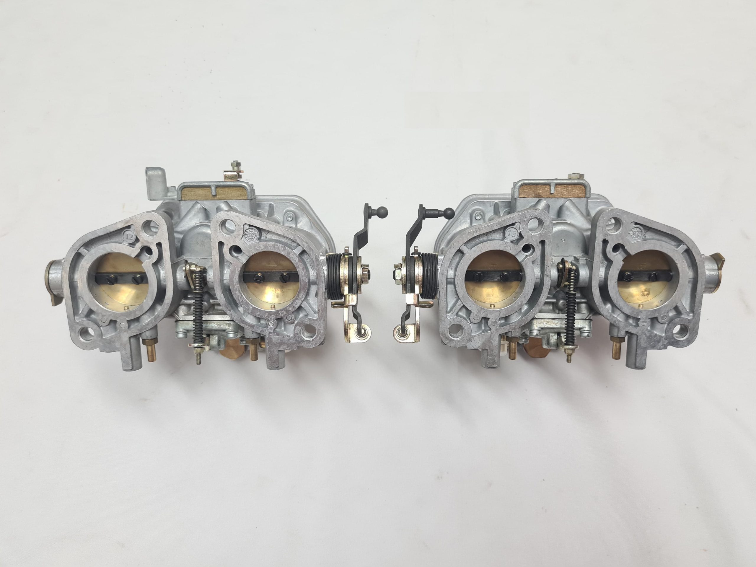 WEBER 36 IDF NEW OLD STOCK NOS TWIN CARBURETTORS CARBS DOPPELVERGASERS VW VOLKSWAGEN BUS BEETLE CAMPER T1 T2 (8)